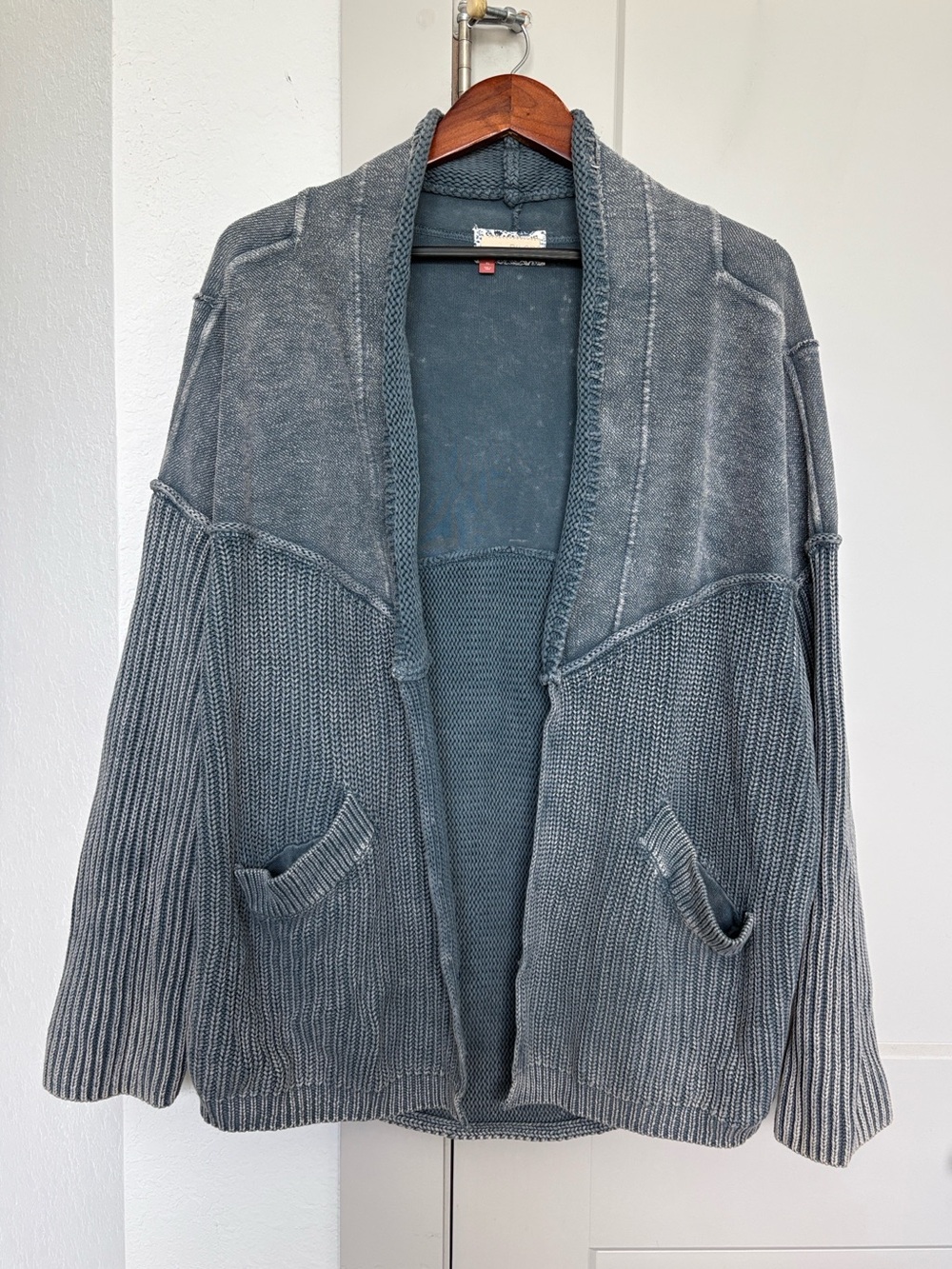 ANTHROPOLGIE PILCRO ACID WASH CARDIGAN SWEATER BLUE WOMENS XL